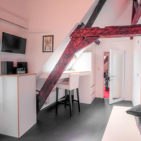Отель Mons Dragon House Экстерьер фото